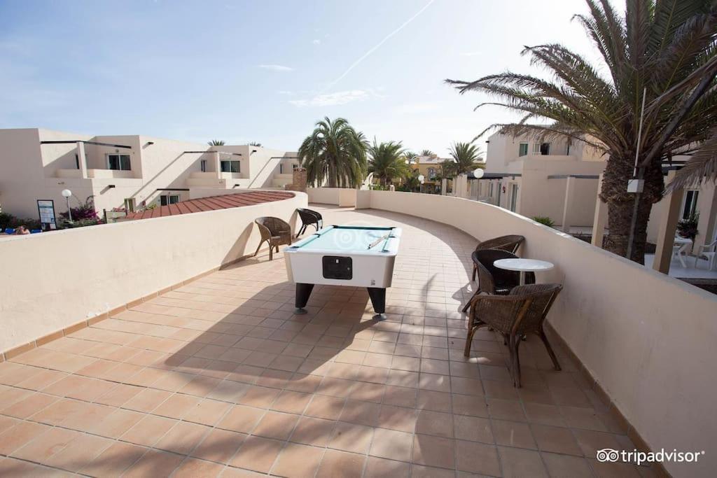 Corralejo Suite Pool & Gardens - Alisios Playa Bagian luar foto